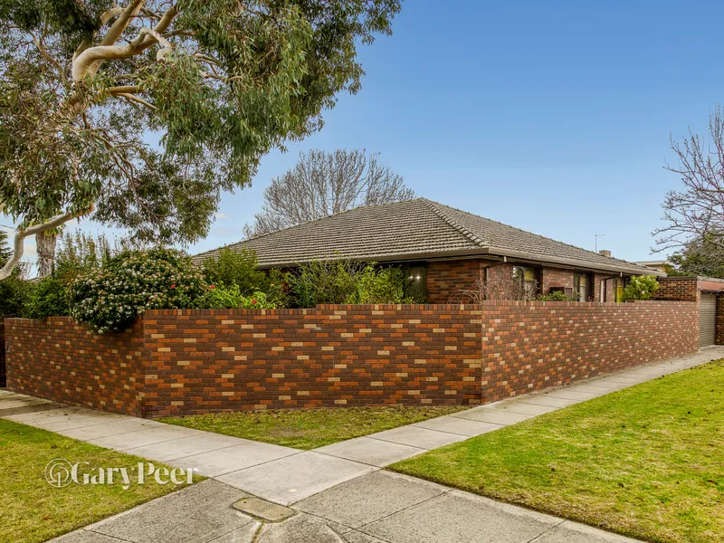 Single level family living packed with potential