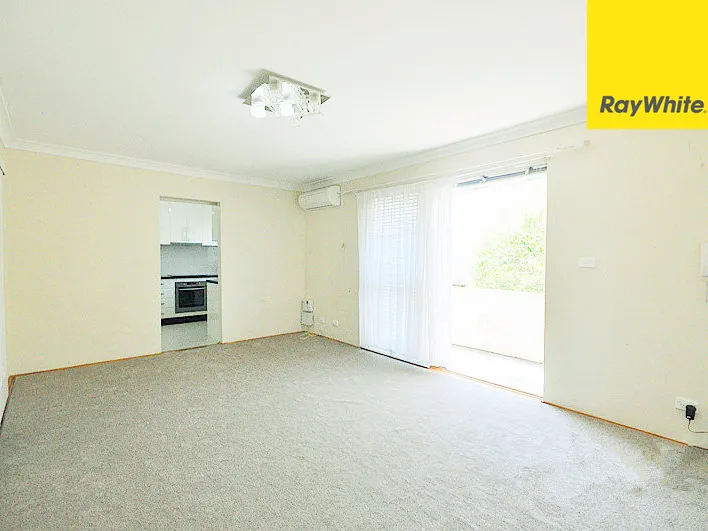 TWO BEDROOM APARTMENT IN CONVENIENT LOCATION