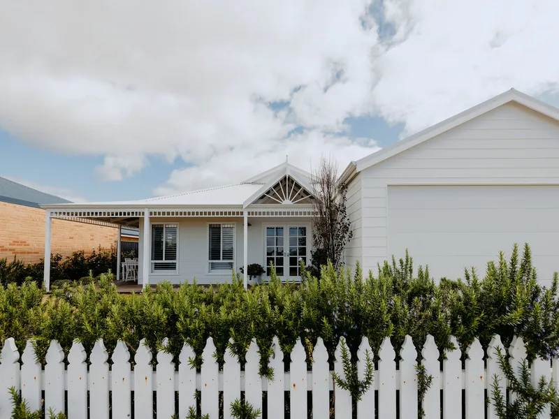 Absolutely Exquisite