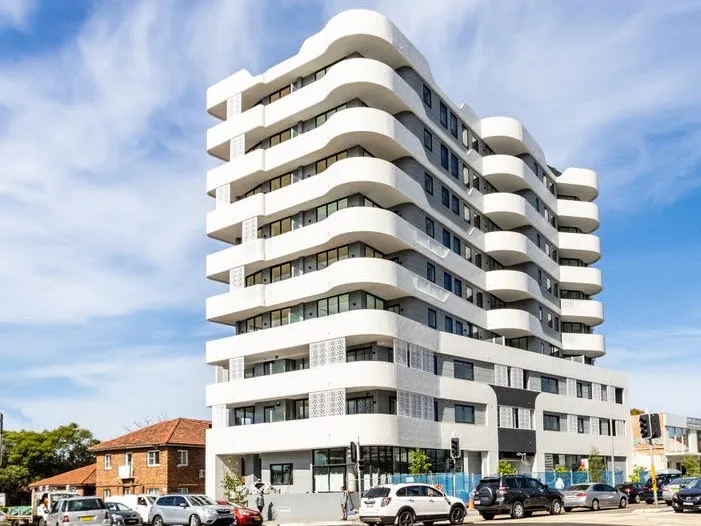 Brand new 2 bedroom apartment in central location