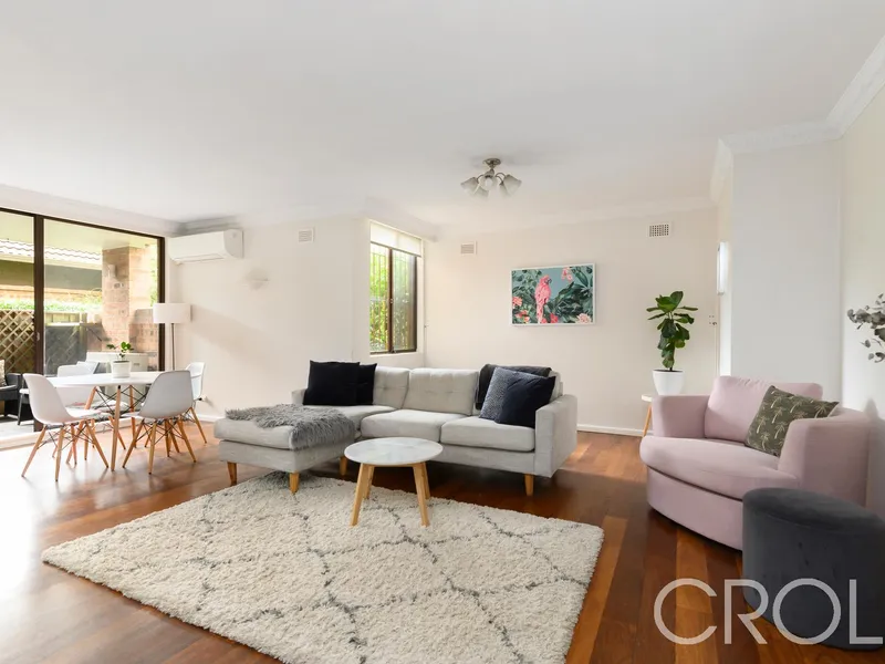 Oversized Apartment In Lifestyle Location