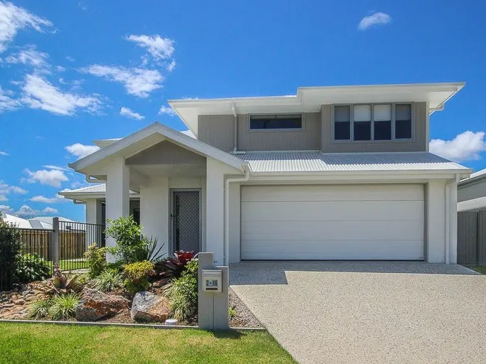 House Sized Townhouse!