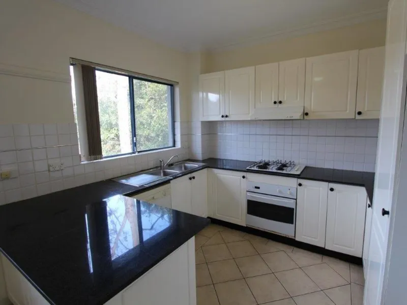 BEAUTIFULLY PRESENTED UNIT