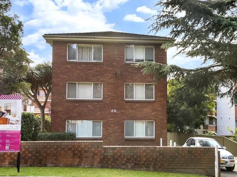 5/20 Bank Street, Meadowbank