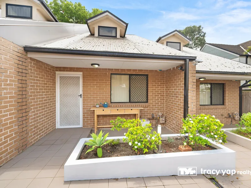 Desirable three-bedroom townhouse within a sought-after location