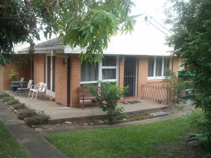 Fully Renovated Family Home For Rent