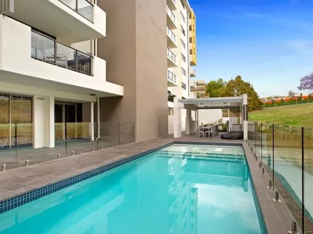 Stunning, spacious apartment for rent