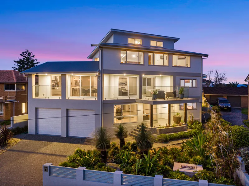Luxury Home with Ocean Views!