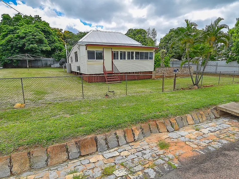 PRACTICAL THREE BEDROOM COTTAGE