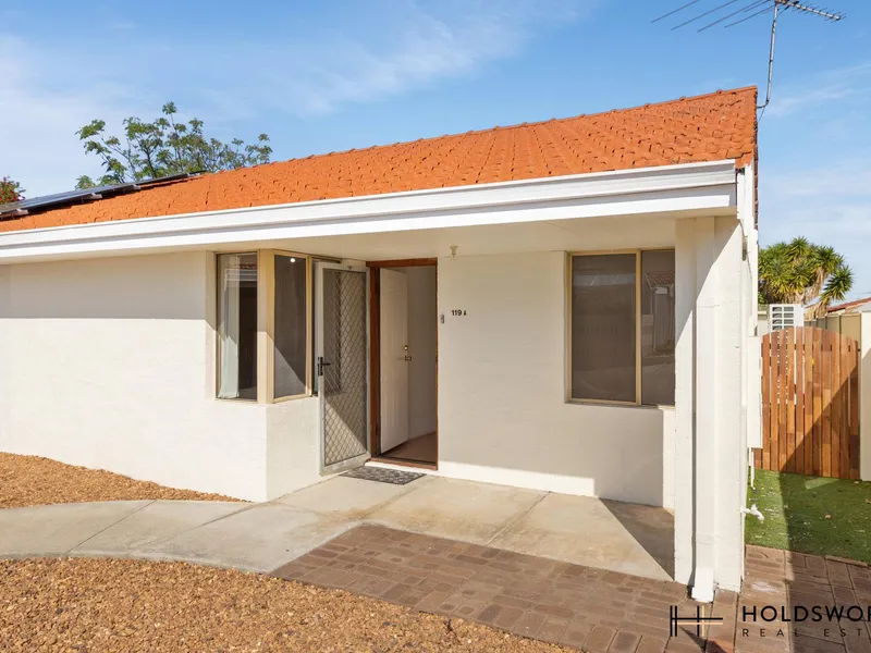 JUST LISTED! | Charming 2 Bedroom Villa with Spacious Yard