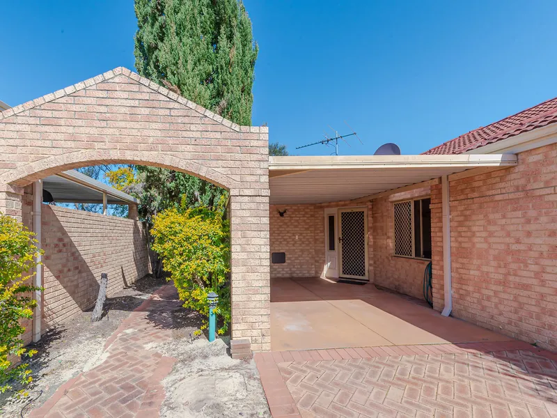 2 bedroom 1 bathroom in a Secured Villa