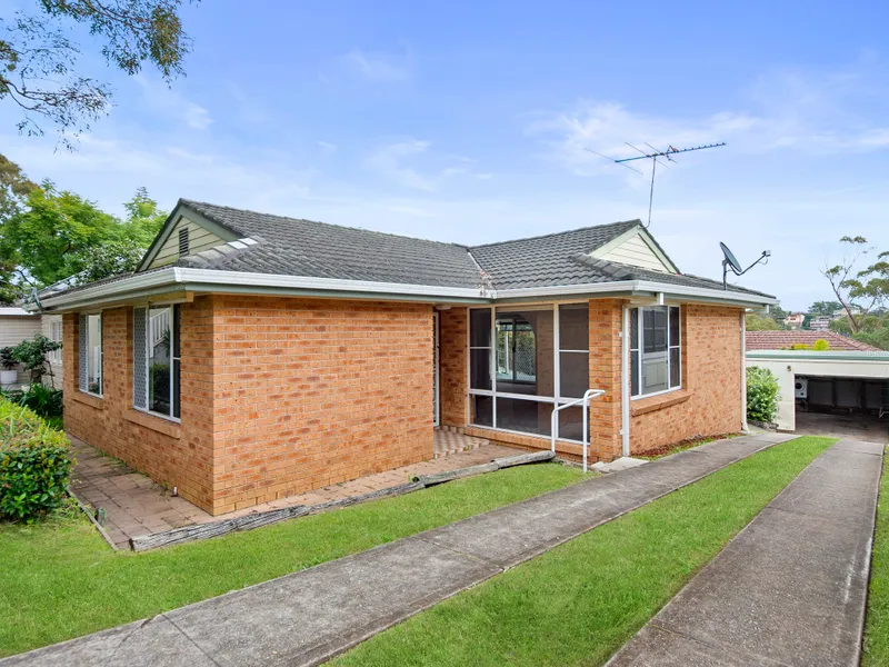 65 & 65a Young Street two for one in a prestige position