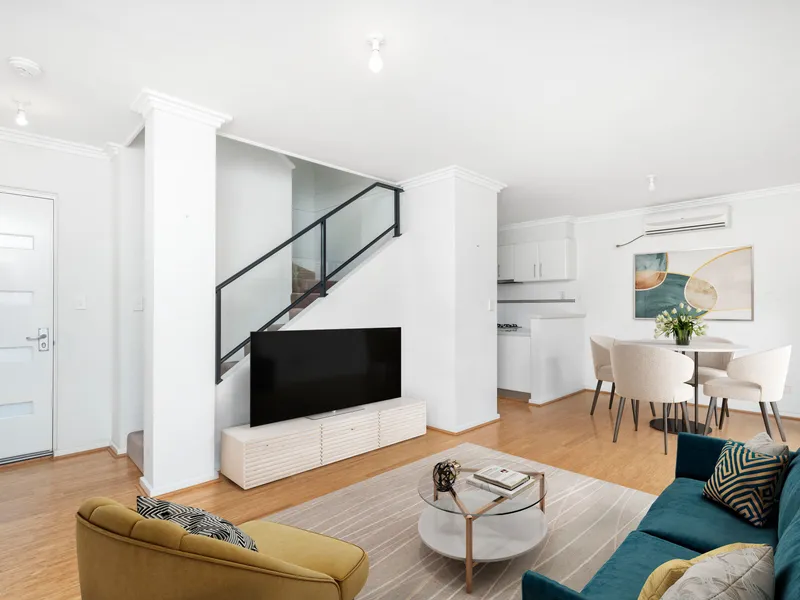 PRICE REDUCED! Modern Townhouse With Heaps of Scope