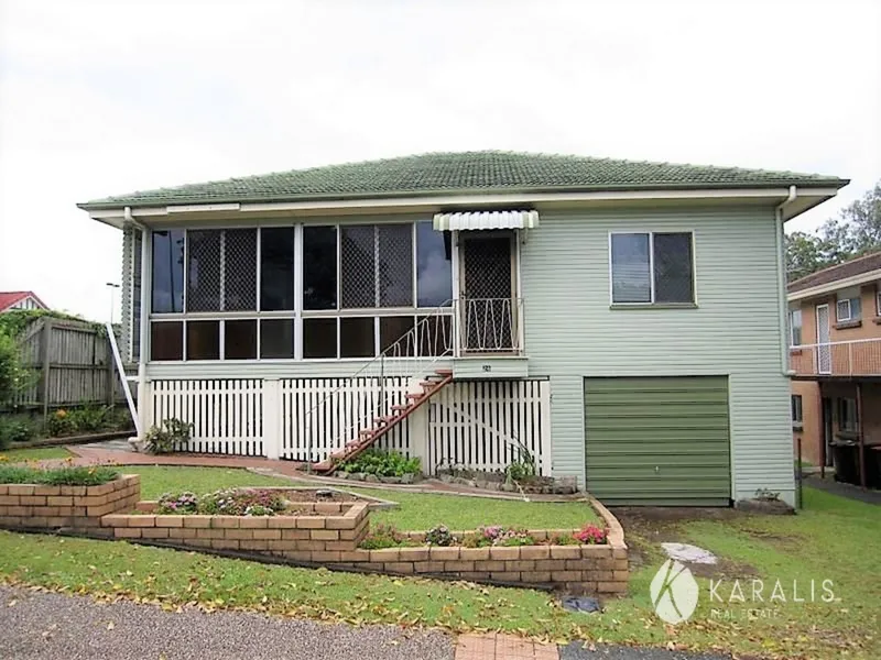 Convenient Location Across from Mount Gravatt Plaza