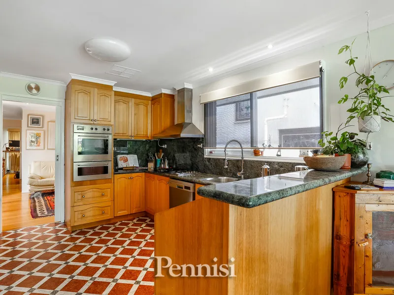 Private Negotiation By Pennisi