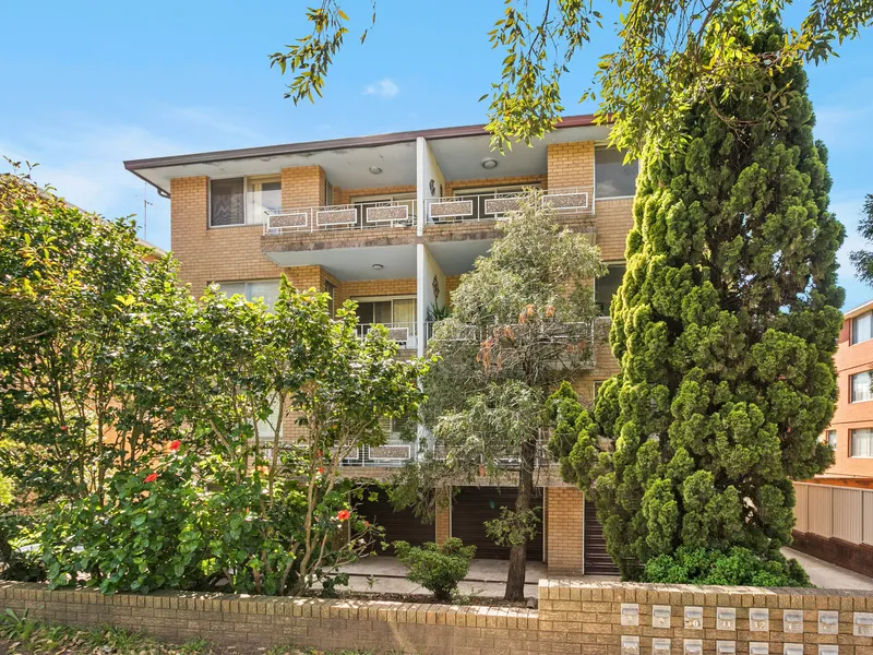 Large 2 Bedroom Apartment in the Heart of Kogarah