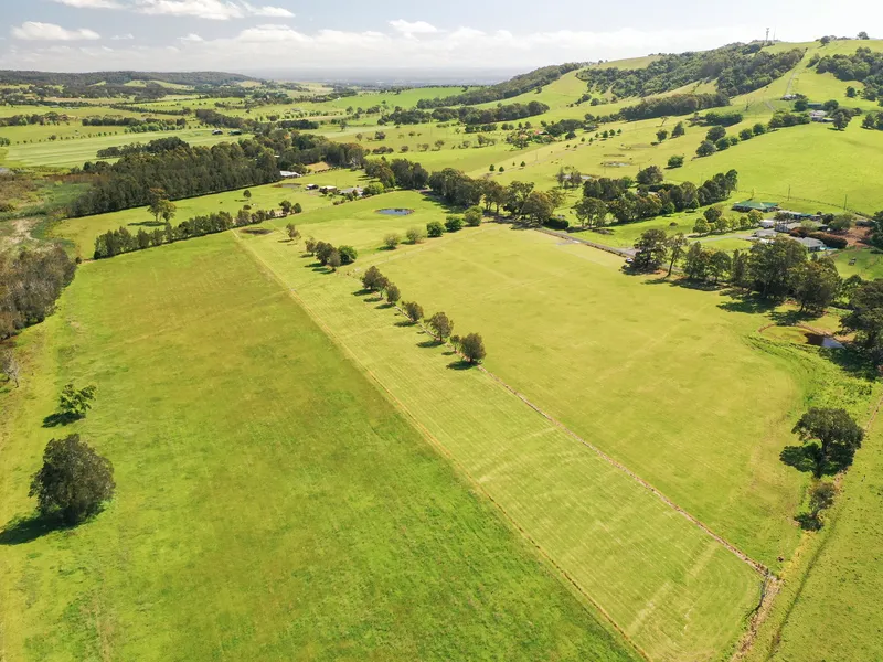 Rare 89 acres-Between Berry, the mountains, and the sea