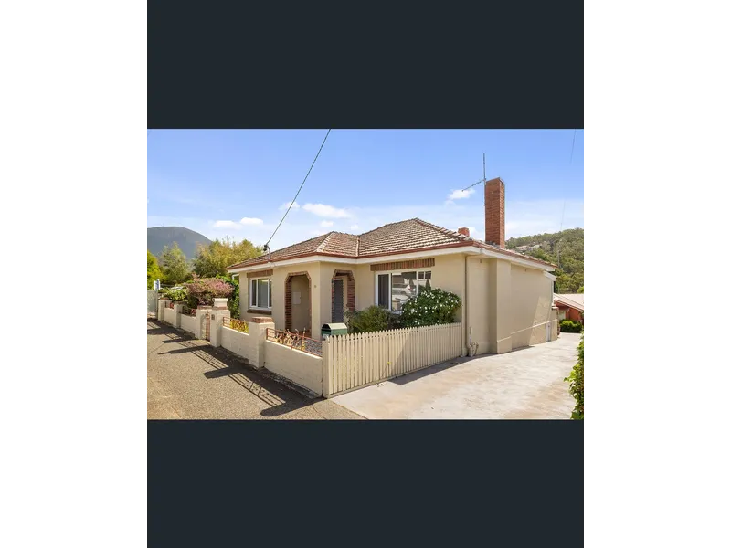 Short term lease in South Hobart