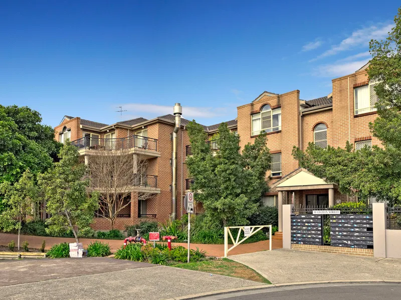 Generous Living & Superb Inner-West Lifestyle