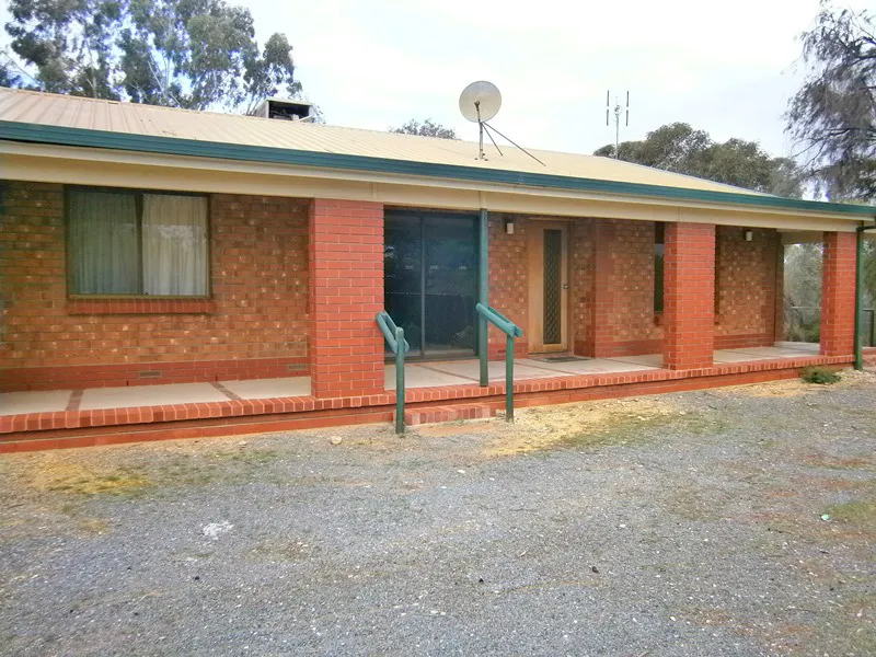 Solid Brick with space for the family