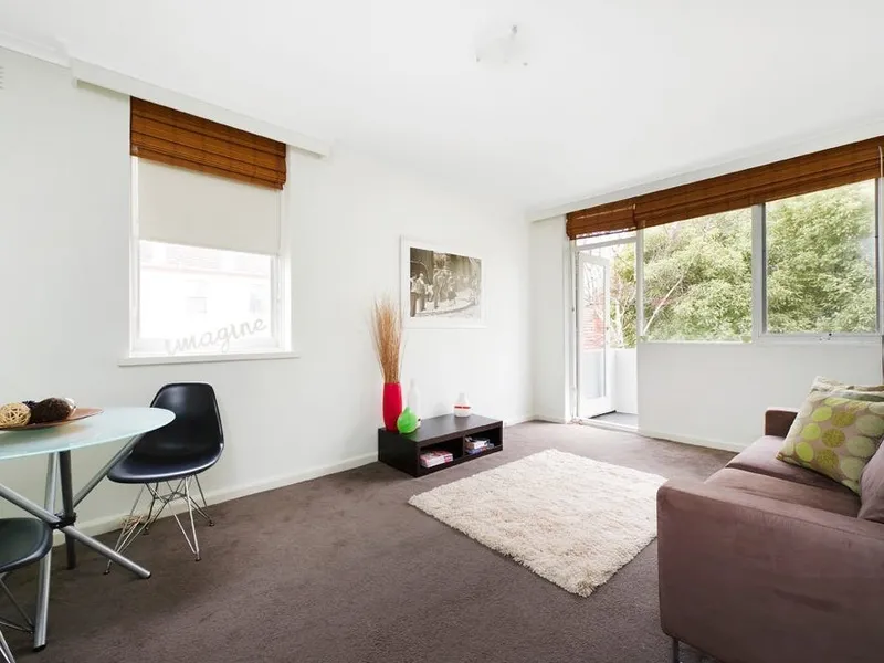 Cozy 1 Bedroom Apartment