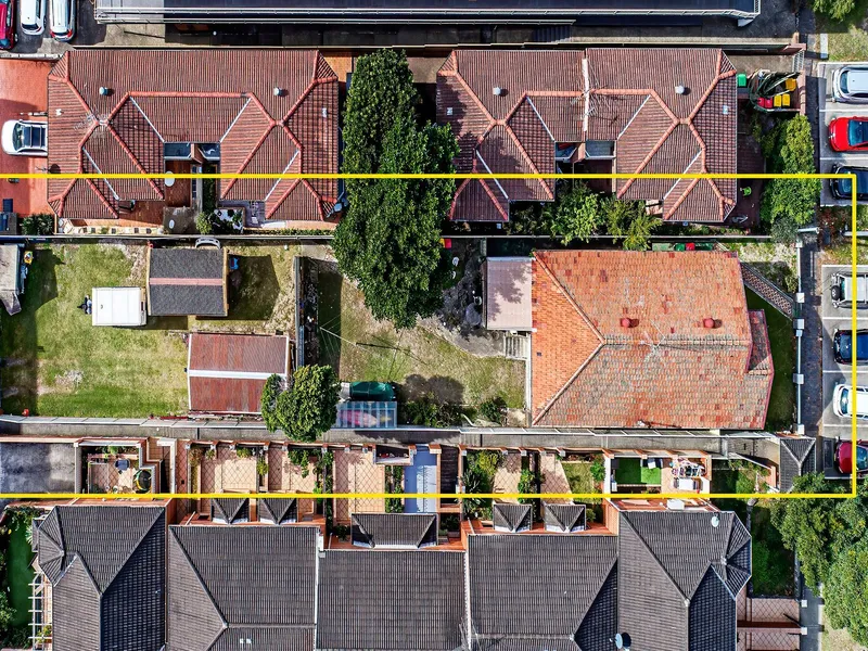 DA Pending - 20 Room New Generation Boarding House