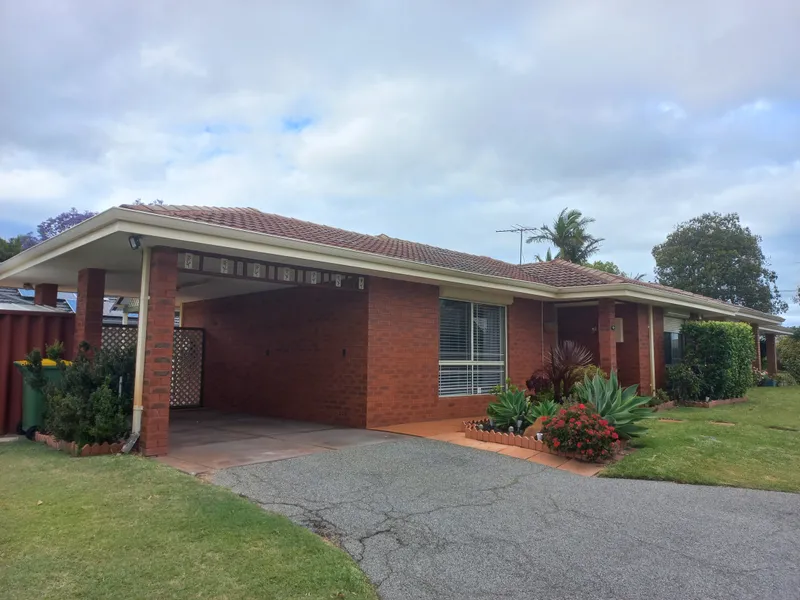 Renovated 2x1 with Large Private Courtyard in Complex