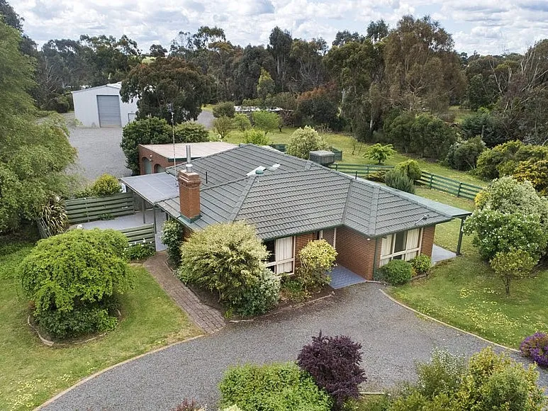 RURAL LIVING CLOSE TO DTC