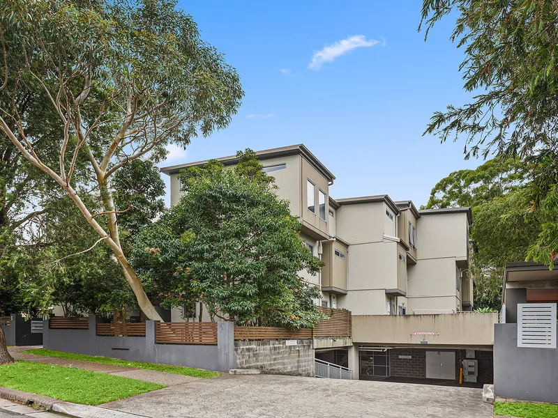 Easy Living | Ideal Location