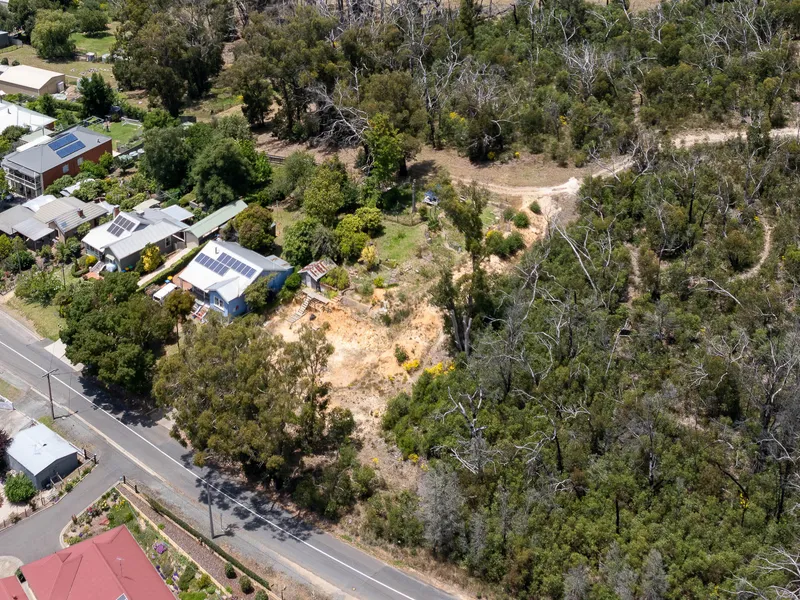PRIME SEMI RURAL HOMESITE OVER 1/4 ACRE