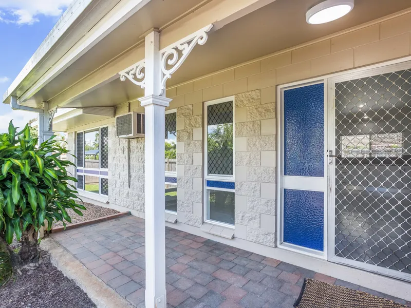 FRESHLY AND FULLY RENOVATED WHITFIELD HALF-DUPLEX - AIRCON, HUGE YARD, SHED, LOCKUP GARAGE, LARGE PATIO