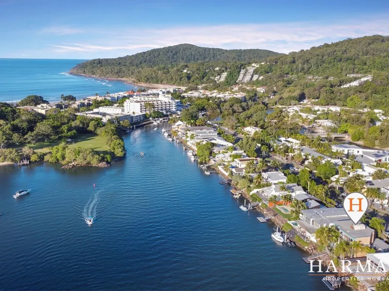 Noosa Sound's Prized Position