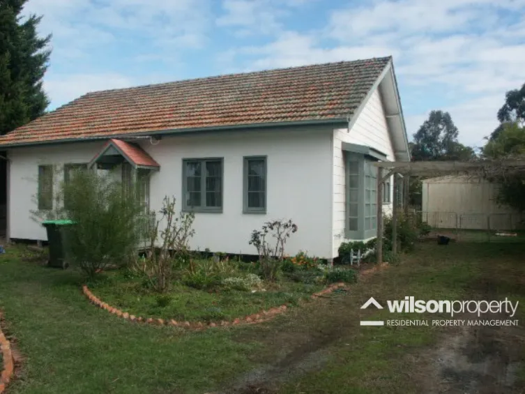 3 Bedroom Cottage In Toongabbie