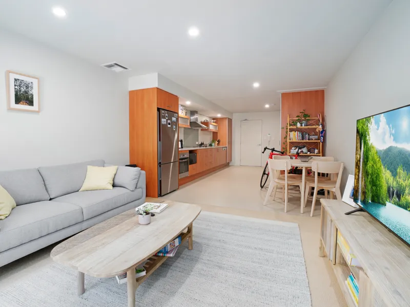 SUBIACO STYLE APARTMENT!