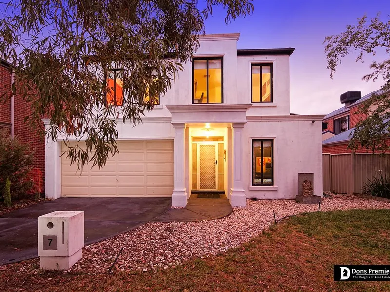 PRESTIGIOUS FAMILY HOME IN A EXCELLENT QUIET LOCATION