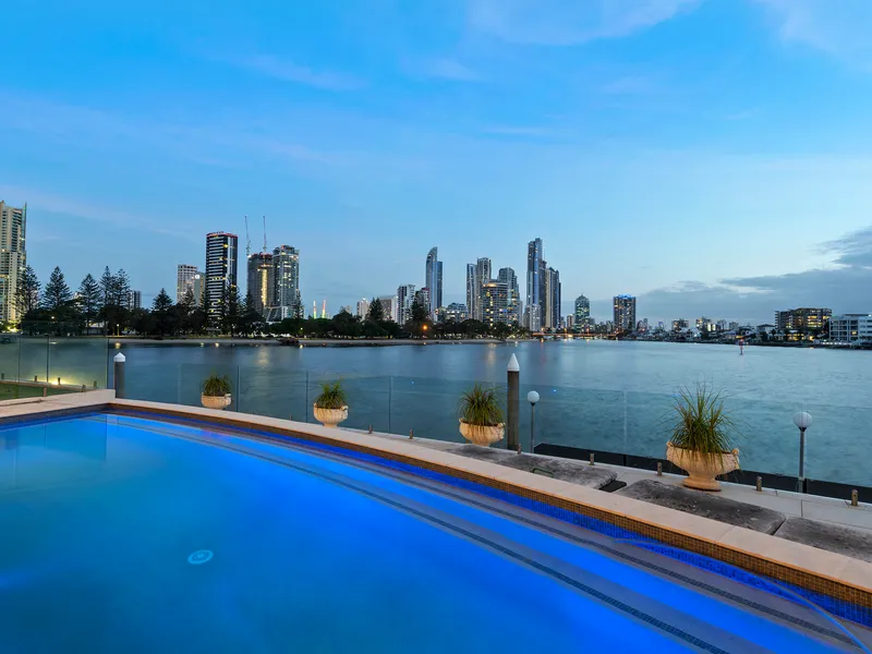 Undoubtedly Paradise Waters Best Point Position & Surfers Skyline Views