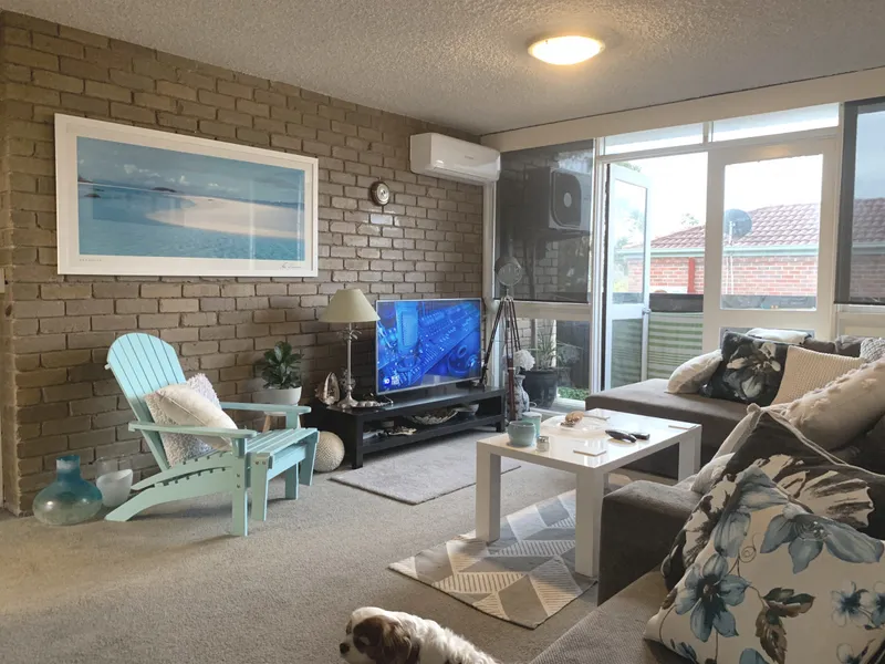 Spacious 2 Bedroom Unit with North Facing Balcony and 2 Car Parks