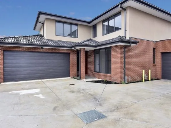 4 Bedrooms - 2 Bathrooms - Double Garage