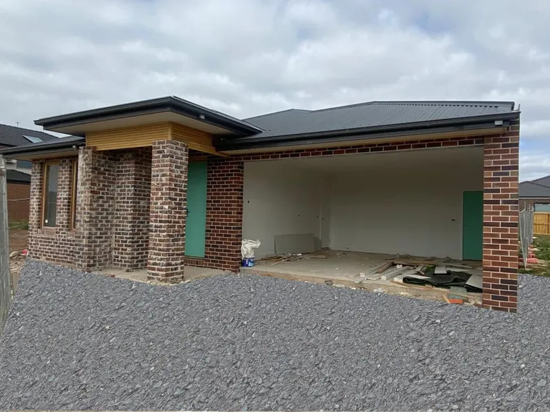 FULLY UPGRADED HOUSE WITH PREMIUM INCLUSIONS - WOODLEA !!