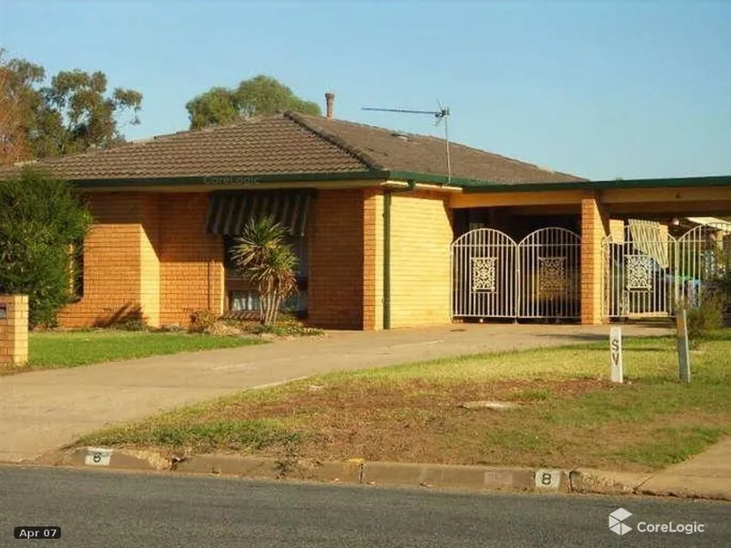 3 Bedroom Home in Popular Suburb