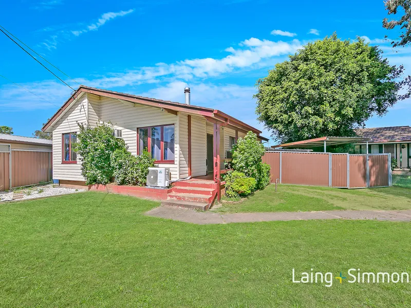 Quality family entertainer set on a high-set 626sqm block