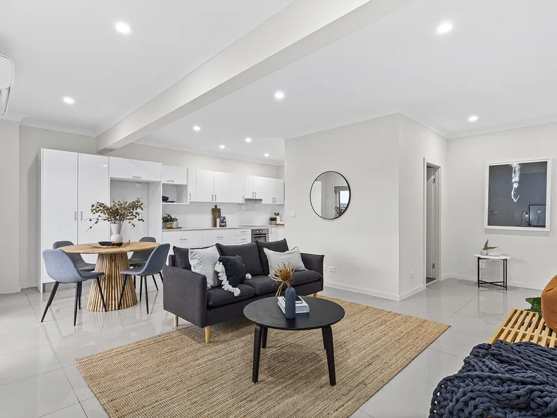 Modern and Spacious Townhouse