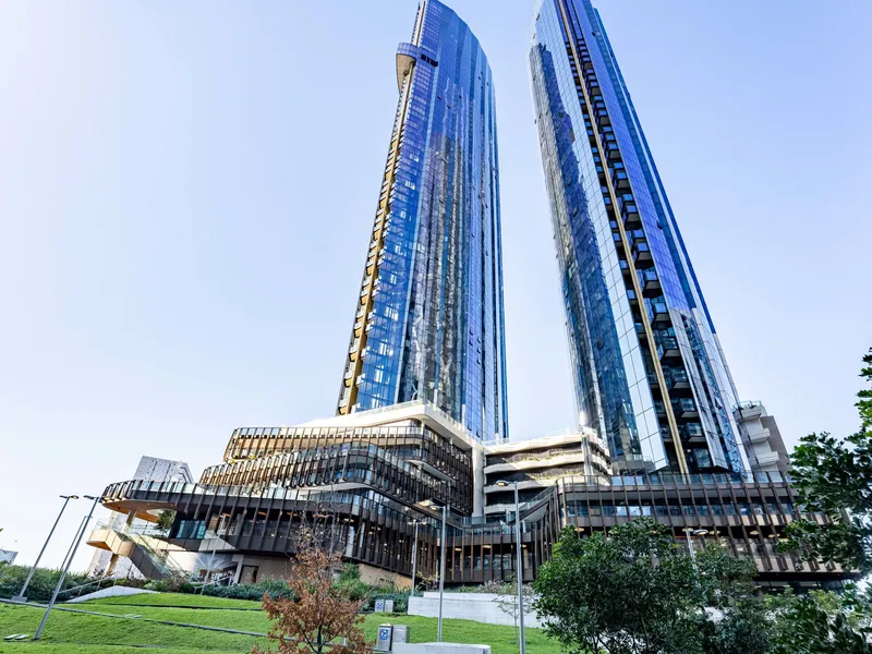 2104/11 Bale Cct, Southbank VIC 3006