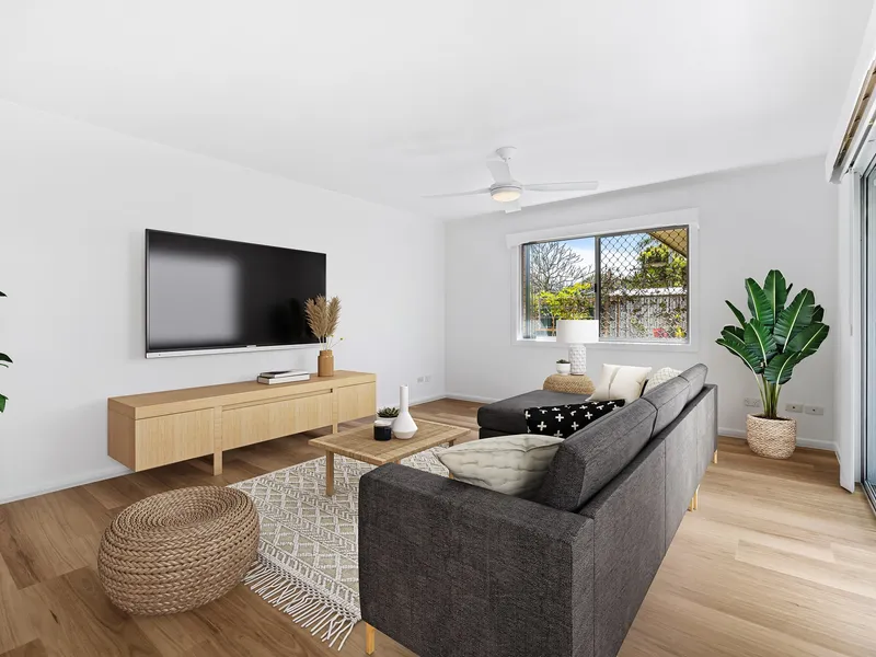 Live the Beach Life! Pet Friendly Home