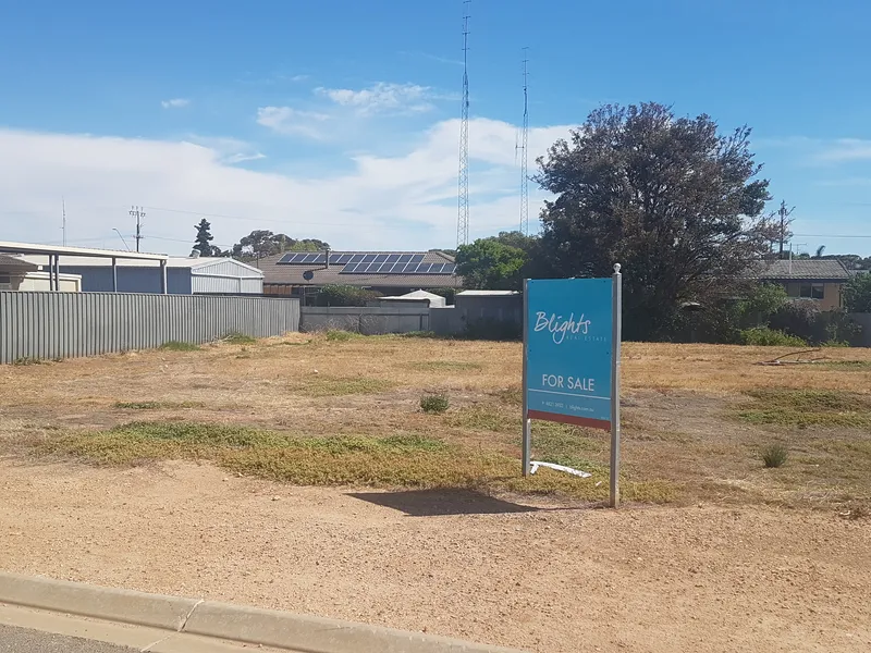 VENDOR WILL LOOK AT ALL REASONABLE OFFERS