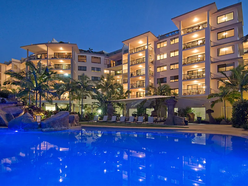 BEACHSIDE PEACE AND TRANQUILITY 