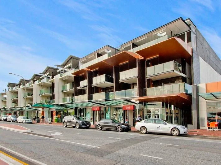 CONTACT AGENTS TO ARRANGE A VIEWING!