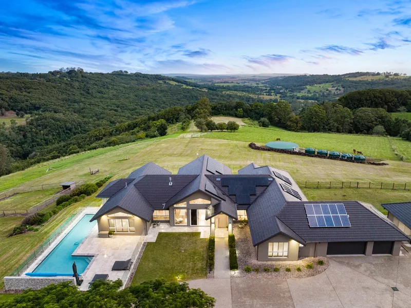 An elegant and majestic rural estate with exquisite hinterland views.