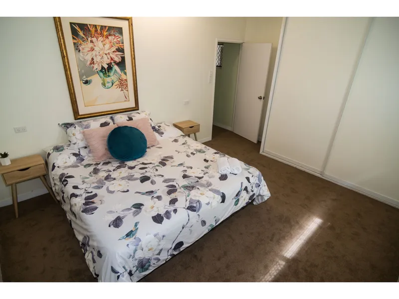 Neat, tidy, fresh, and versatile six-bedroom property