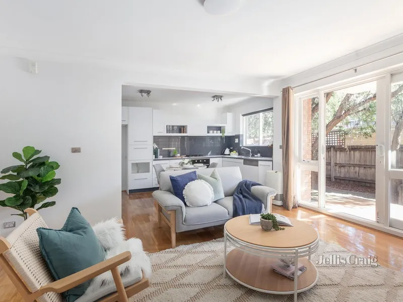 A Boutique Belle in Garden Serenity